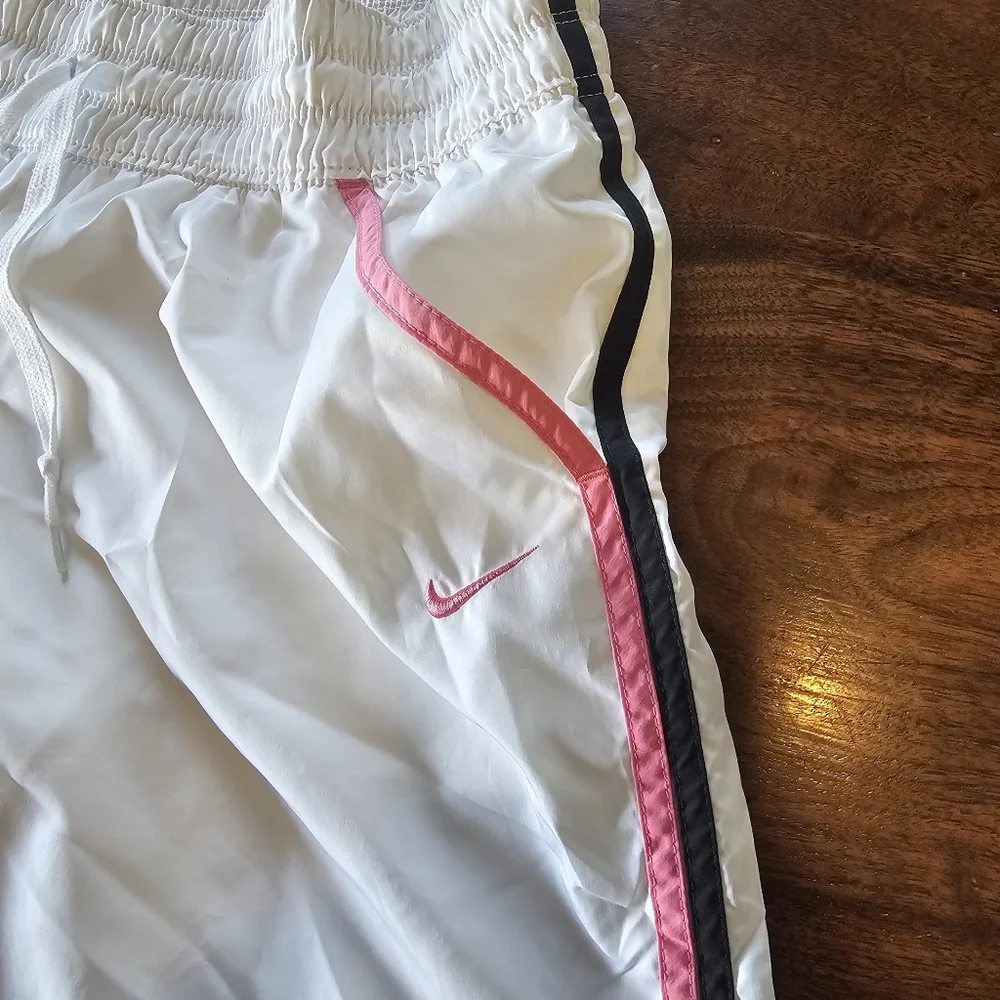 Womens Nike Shorts Long White Pink Black Stripes Drawstring Inner Lining Size L